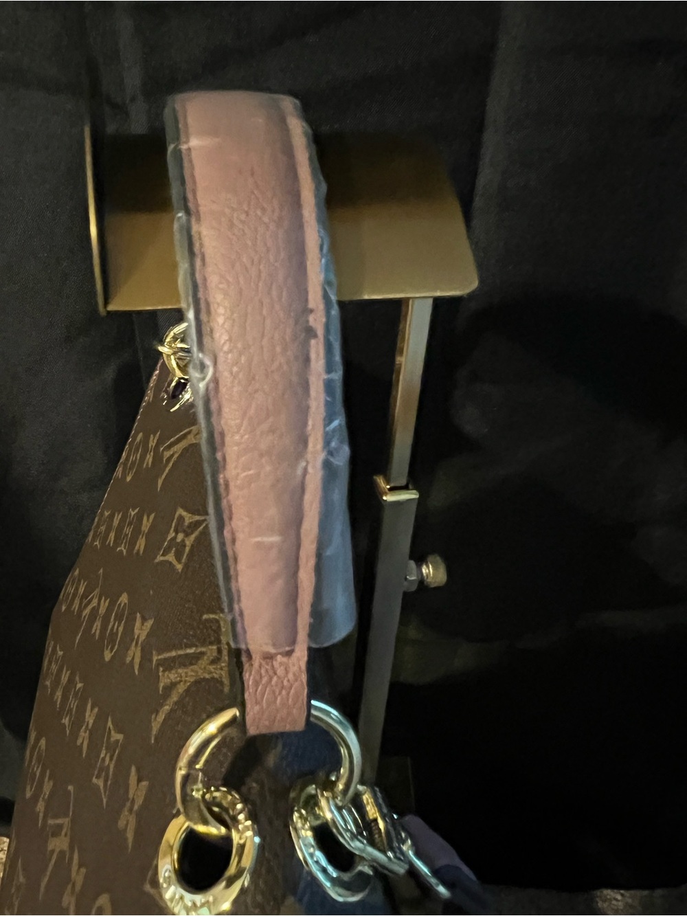 Louis Vuitton Pink Monogram Envelope Satchel - Picture 7 of 15